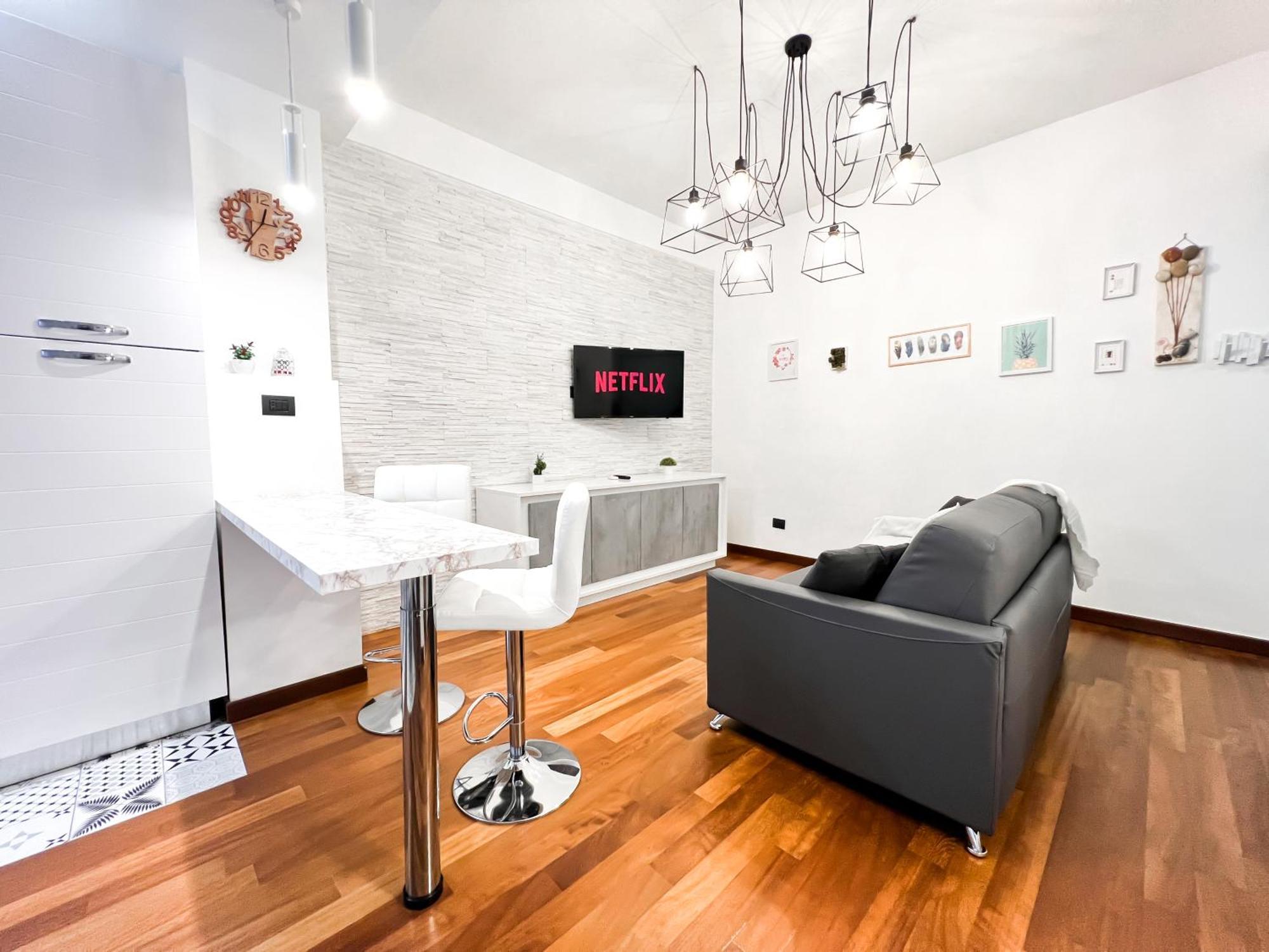 Unique House - 3 Bedrooms & 2 Bathrooms With 4 Beds - 100 Meters To The Metro A Rom Exteriör bild